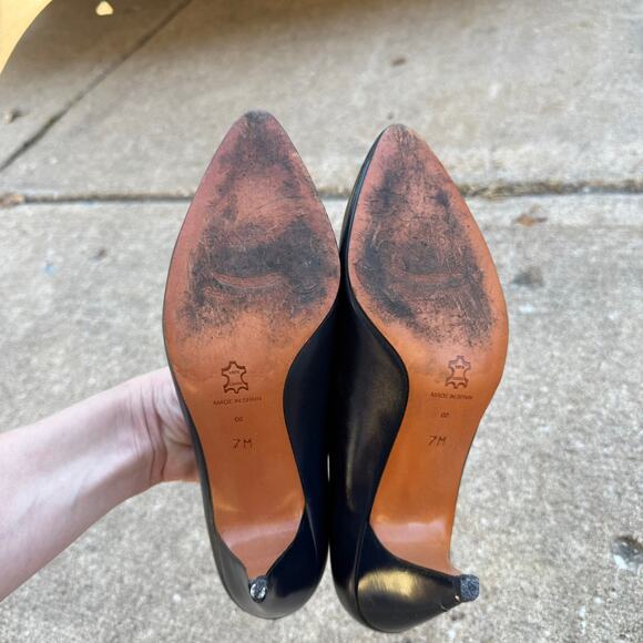 Evan Picone Black Leather Pointed Toe Pumps - Size 7M - Picture 8 of 8